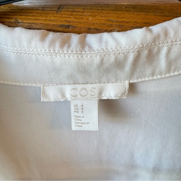 COS Heavy-weight Button Down. - Picture 4 of 6